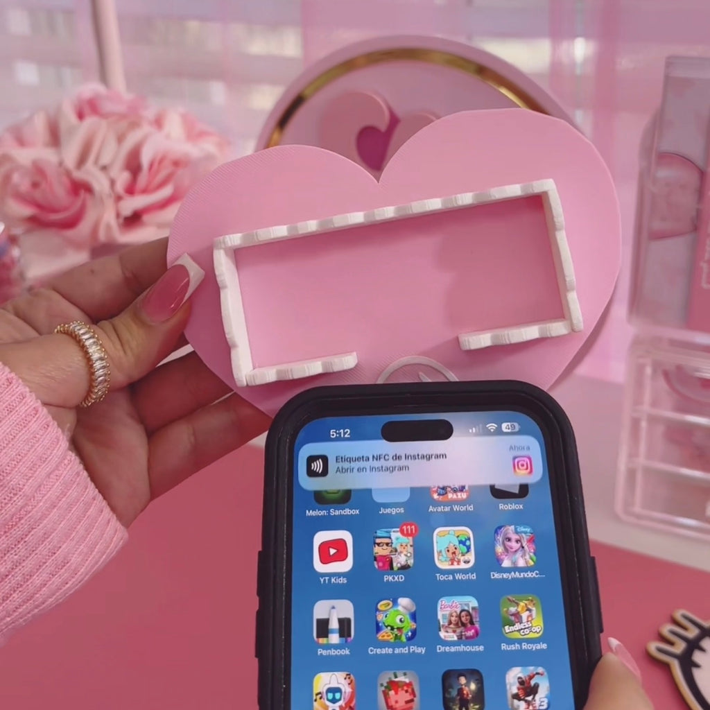 Business card holder heart