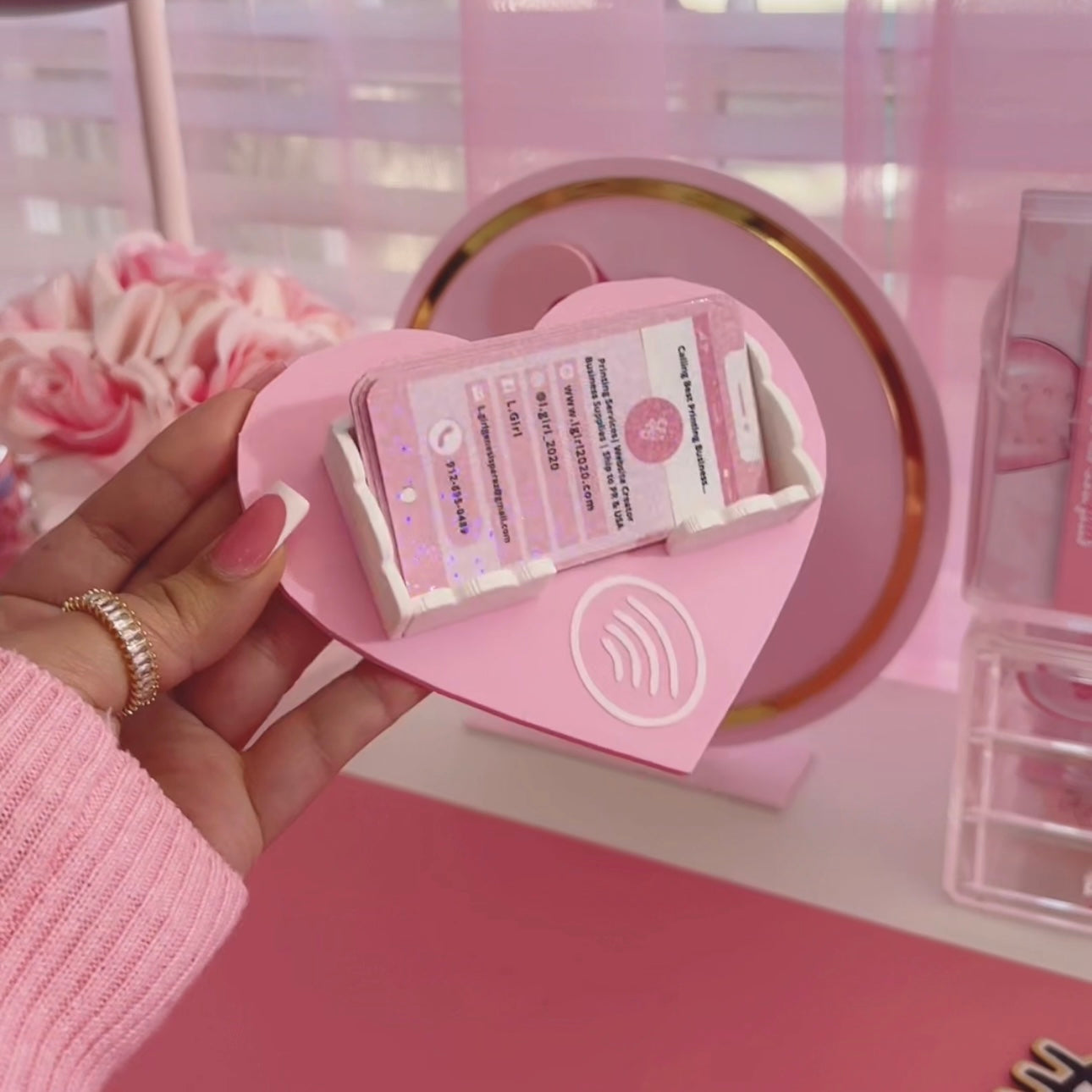 Business card holder heart